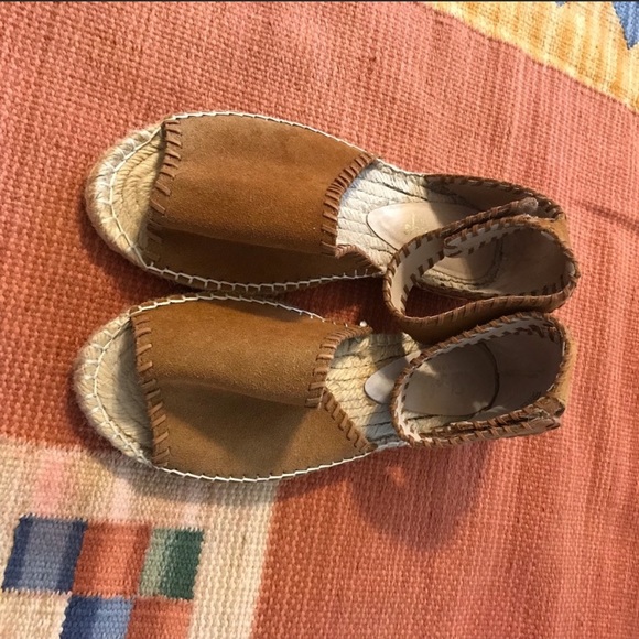 Sandals - Picture 3 of 3